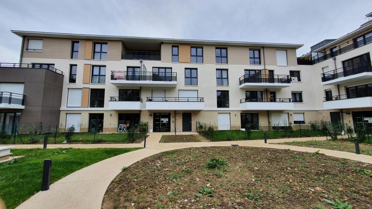 Pivoine -12 Min Des Parcs Walt Disney-Arrivee Autonome-Wifi&Parking Gratuit Apartment Montévrain Exterior photo